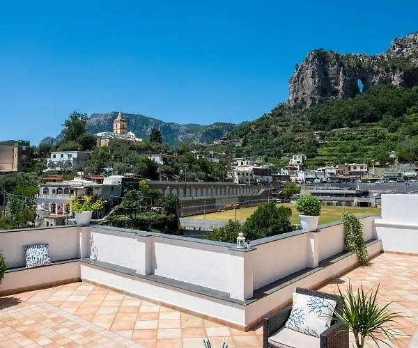 Genny And Emily * פוזיטנו